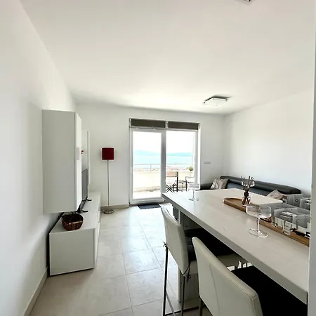 The View Apartment With Pool - Crikvenica Exterior photo